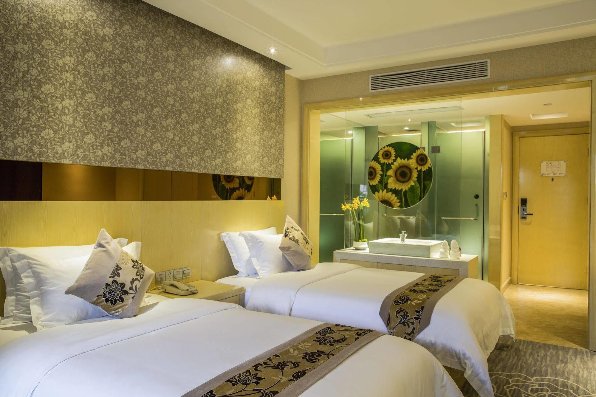 Paco Hotel Suyuan Metro Guangzhou-Free Shuttle Bus For Canton Fair المظهر الخارجي الصورة